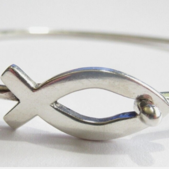 Retired James Avery Sterling Silver Ichthus Hook On Bracelet - Picture 4 of 4